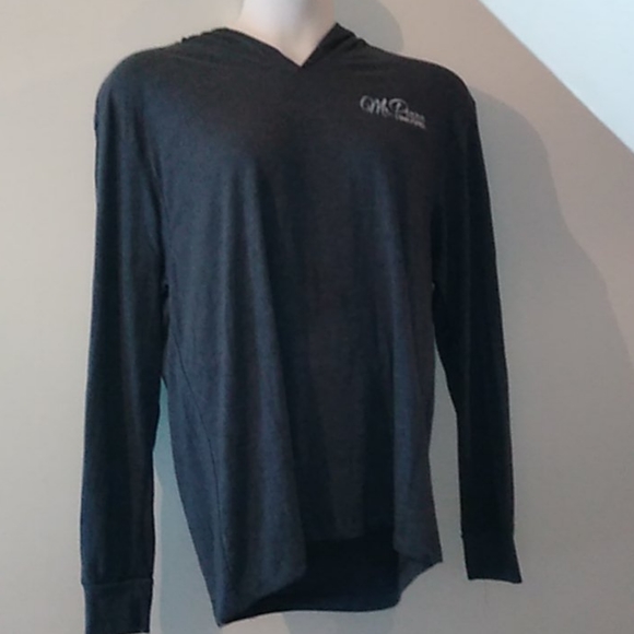 Tops - Women's long sleeve tshirt